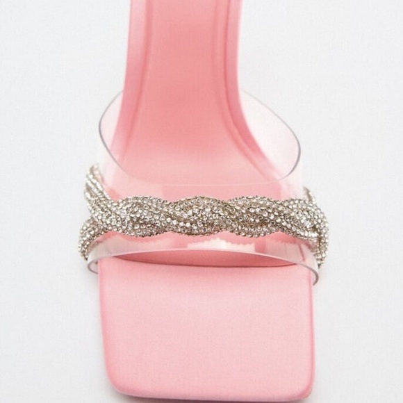 SOLD OUT - Picture 7 of 8